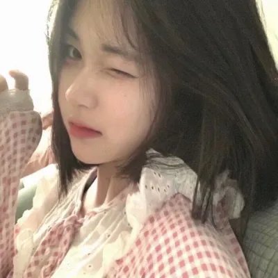 穿成草包，被祸害的一家人有救了